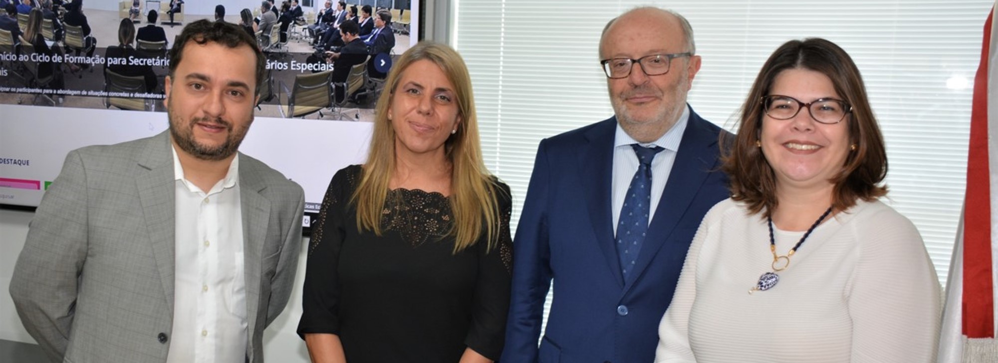 Enap recebe visita do Embaixador da Espanha