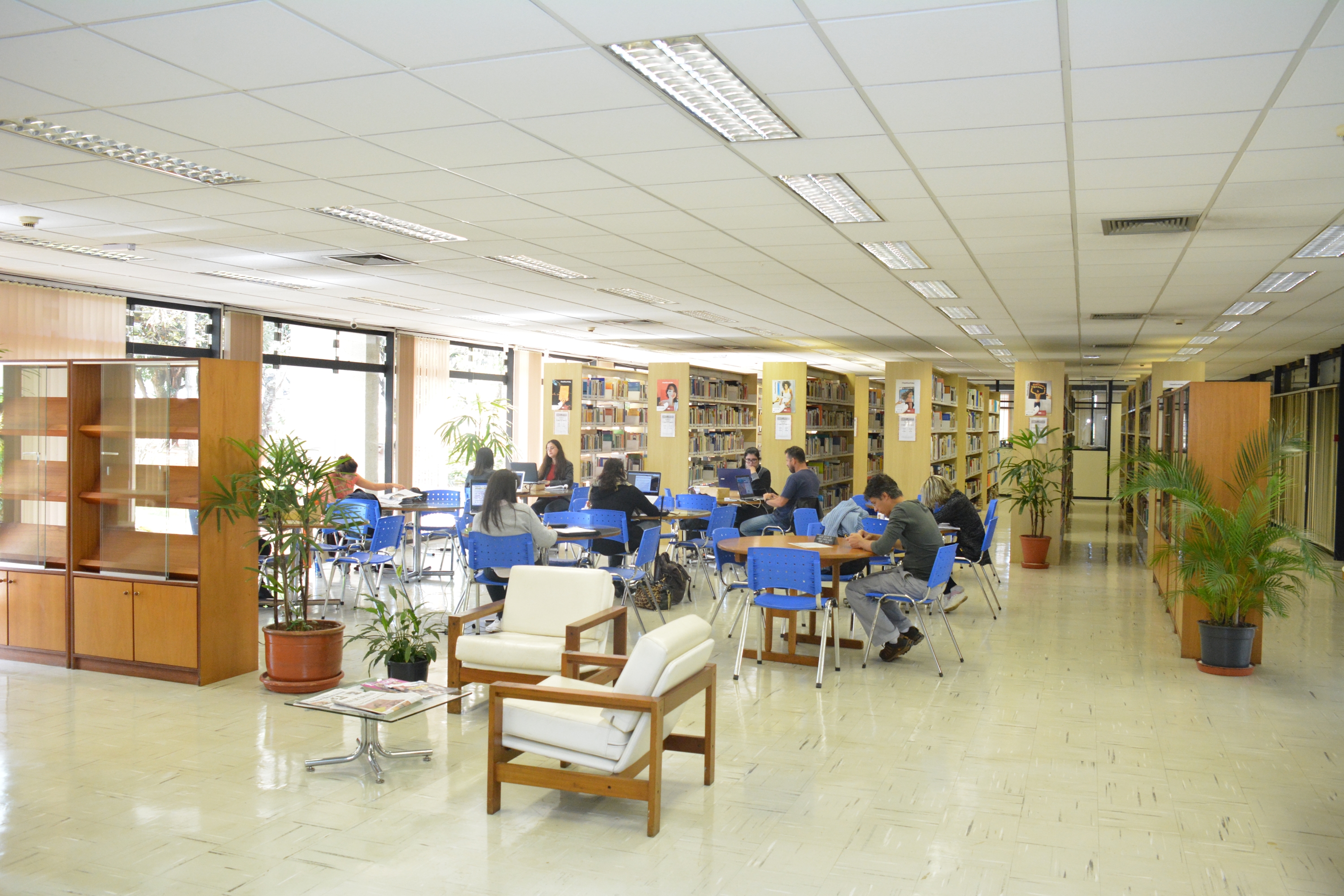 Conheça a Biblioteca Graciliano Ramos da Enap