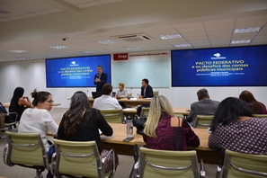 Enap realiza palestra sobre “Pacto Federativo e os desafios das contas públicas municipais” e “O papel dos municípios na segurança pública”