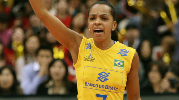 Campeã olímpica conta como deixou timidez de lado e virou uma líder vitoriosa