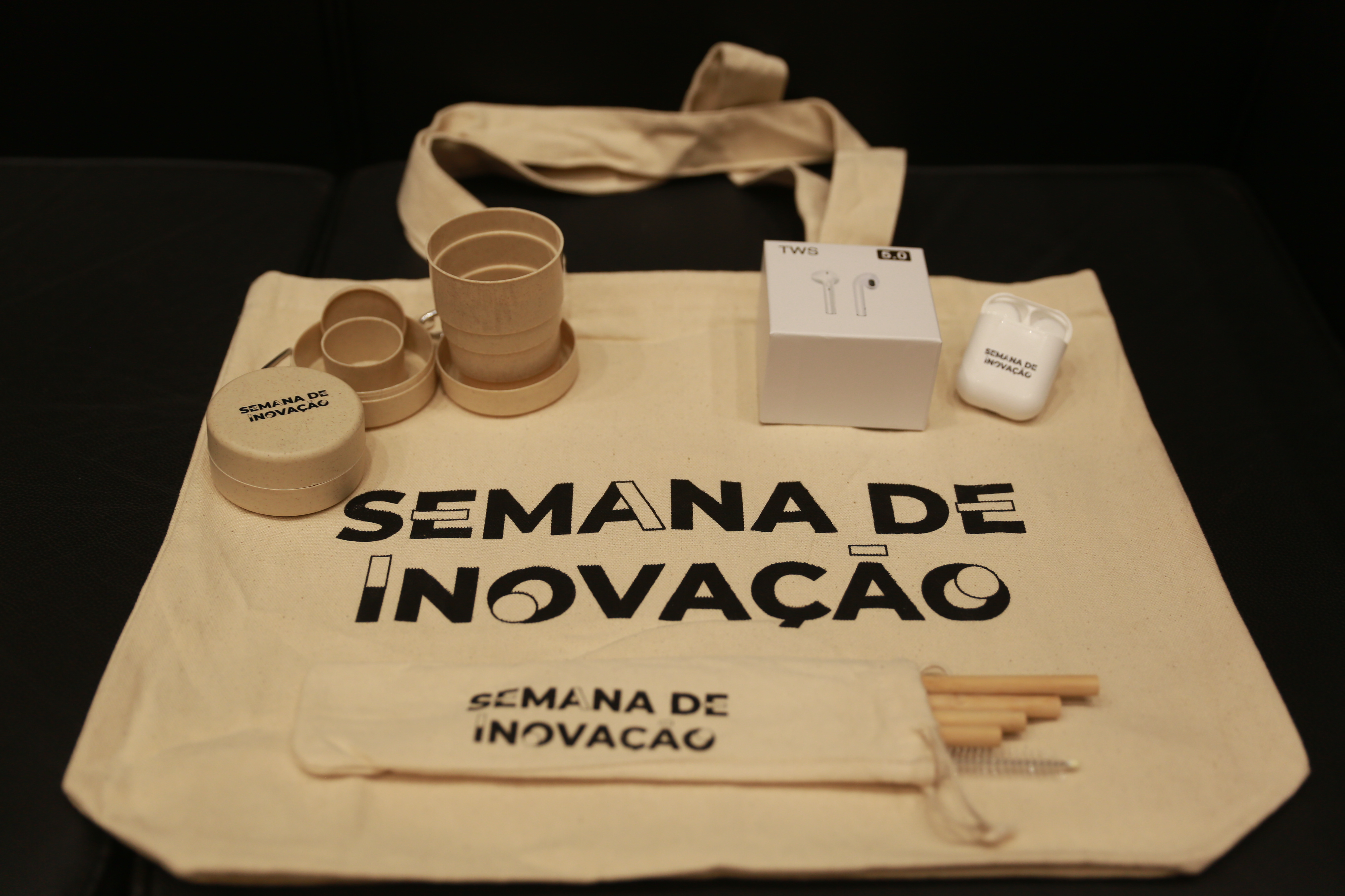 Semana de Inovação distribui prêmios a participantes