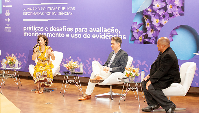 Em seminário, Enap reforça seu papel em defesa do uso de evidências no processo de políticas públicas