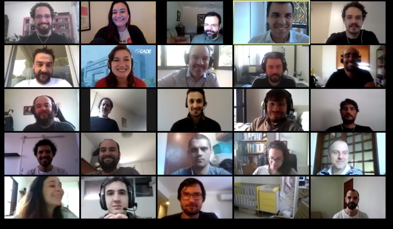 Começaram as aulas do primeiro bootcamp de programação para servidores públicos 