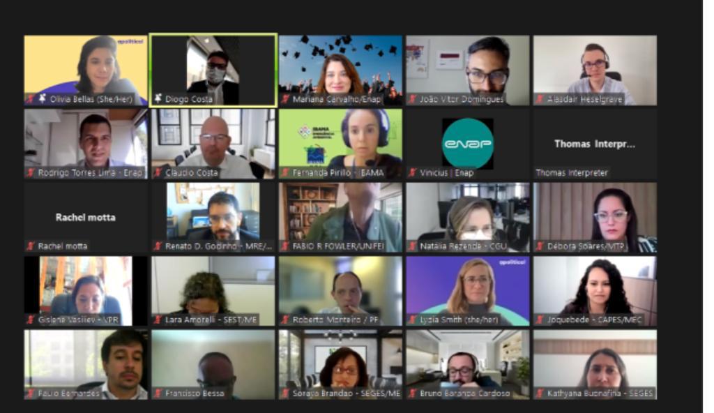 60 servidores públicos brasileiros concluem 1ª certificação internacional em liderança 