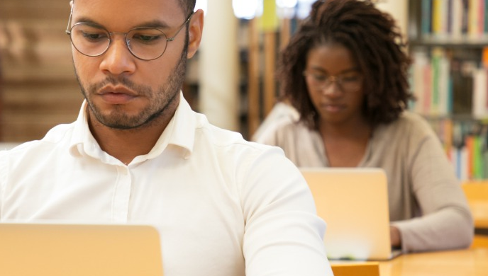 Outubro traz 23 cursos em 50 turmas com inscrições abertas