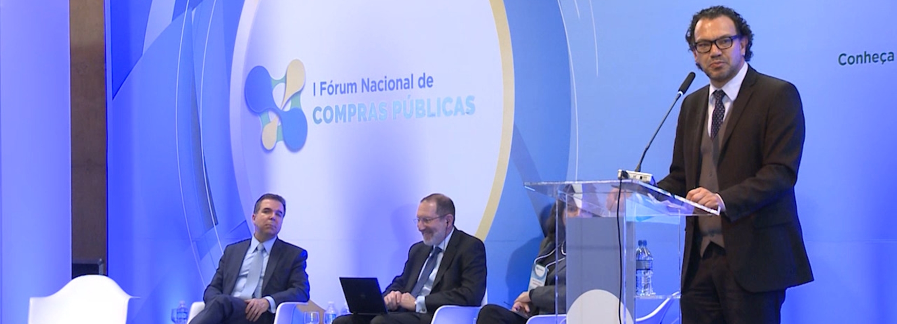 Qualificação técnica de servidores é essencial para compras públicas eficientes