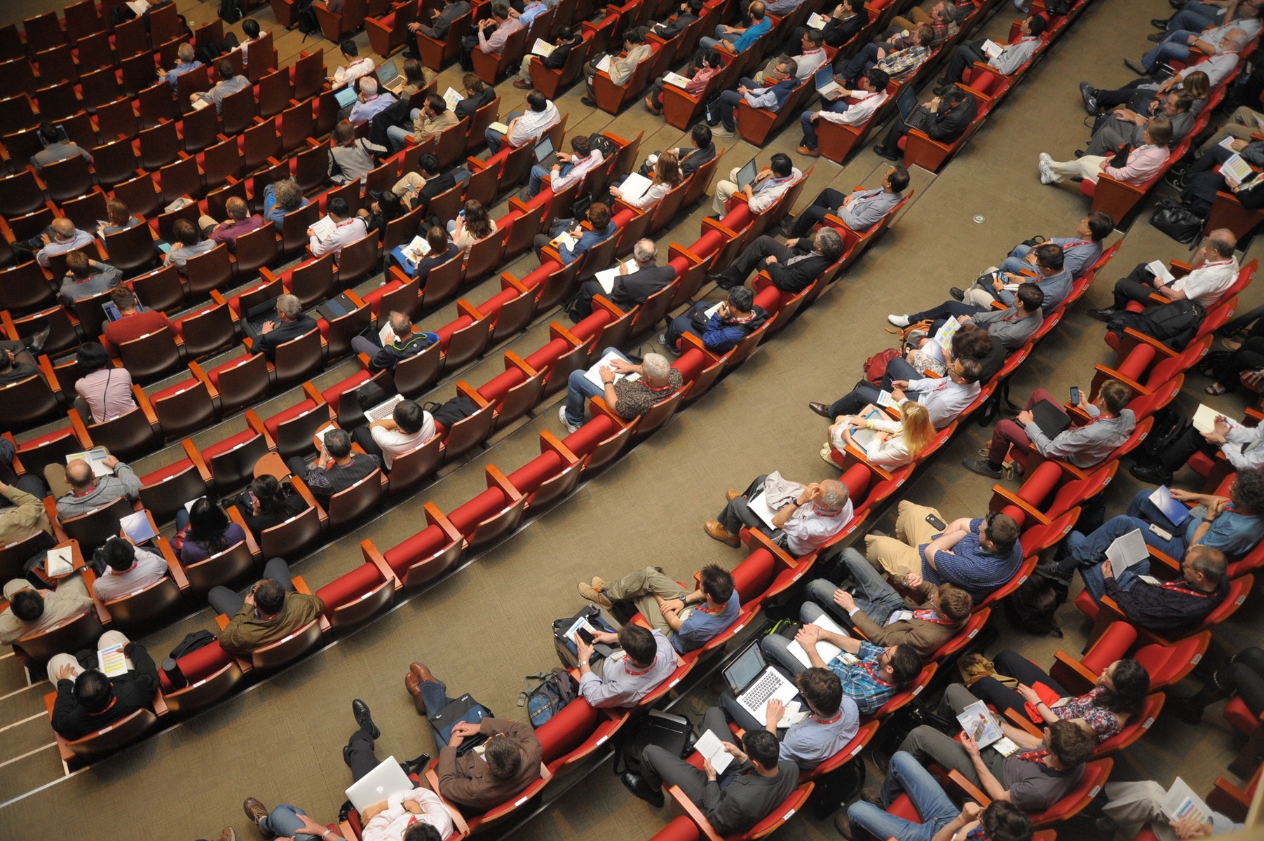 Seminário sobre Práticas de Capacitação Judicial: propostas a partir da experiência internacional