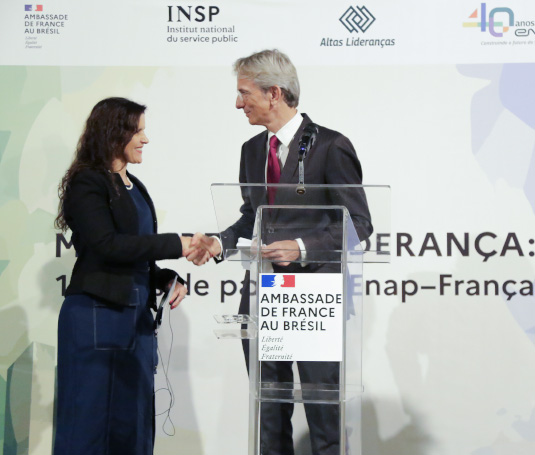 Enap e França celebram 10 anos de parceria na realização do curso “Mulheres Na Liderança”